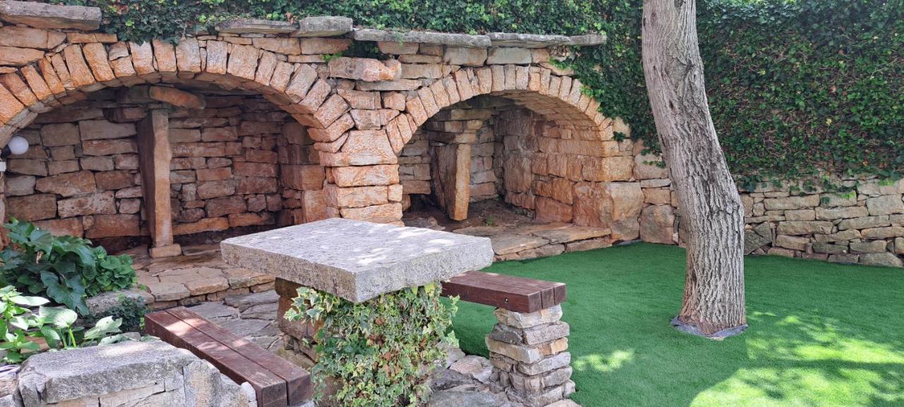 הוילה Žminj House Roko מראה חיצוני תמונה